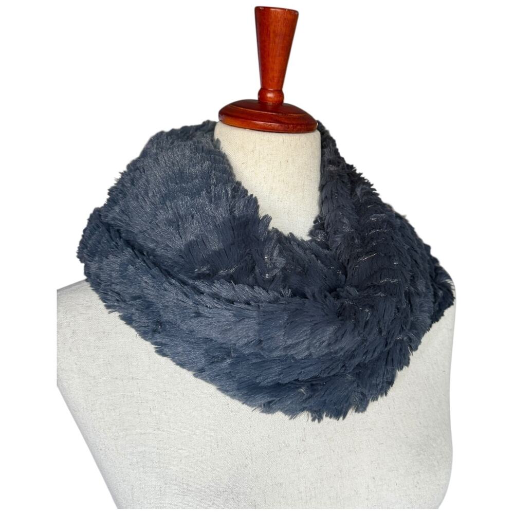Camille & Co Grey Faux Fur Infinity Scarf Neck Warmer Soft Plush Loop